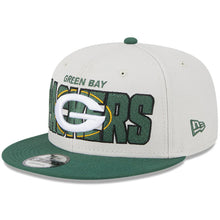 Load image into Gallery viewer, (Youth) Green Bay Packers New Era NFL 9FIFTY 950 Snapback Cap Hat Stone Crown Green Visor Team Color Logo (2023 Draft On Stage)