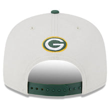 Load image into Gallery viewer, (Youth) Green Bay Packers New Era NFL 9FIFTY 950 Snapback Cap Hat Stone Crown Green Visor Team Color Logo (2023 Draft On Stage)