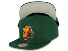 Load image into Gallery viewer, Seattle Supersonics Mitchell & Ness NBA Snapback Cap Hat Green Crown/Visor Team Color HWC Logo