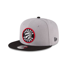 Load image into Gallery viewer, Toronto Raptors New Era NBA 9FIFTY 950 Snapback Cap Hat Gray Crown Black Visor Team Color Logo