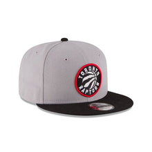 Load image into Gallery viewer, Toronto Raptors New Era NBA 9FIFTY 950 Snapback Cap Hat Gray Crown Black Visor Team Color Logo