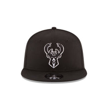 Load image into Gallery viewer, Milwaukee Bucks New Era NBA 9FIFTY 950 Snapback Cap Hat Black Crown/Visor Black/White Logo