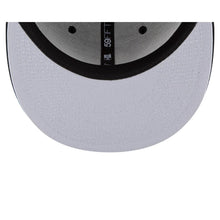 Load image into Gallery viewer, Houston Rockets New Era NBA 9FIFTY 950 Snapback Cap Hat Red Crown/Visor Team Color Logo 2x World Champions Patches (Final Icon)