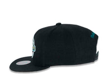 Load image into Gallery viewer, Detroit Pistons Mitchell & Ness NBA Snapback Cap Hat Black Crown/Visor Team Color HWC Logo