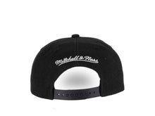 Load image into Gallery viewer, Utah Jazz Mitchell & Ness NBA Snapback Cap Hat Black Crown/Visor Team Color HWC Logo