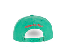 Load image into Gallery viewer, Vancouver Grizzlies Mitchell & Ness NBA Snapback Cap Hat Teal Crown/Visor Team Color HWC Logo