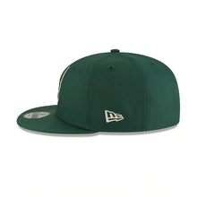 Load image into Gallery viewer, Milwaukee Bucks New Era NBA 9FIFTY 950 Snapback Back Half Cap Hat Green Crown/Visor Team Color Logo