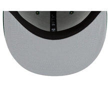 Load image into Gallery viewer, Milwaukee Bucks New Era NBA 9FIFTY 950 Snapback Back Half Cap Hat Green Crown/Visor Team Color Logo