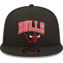 Load image into Gallery viewer, Chicago Bulls New Era NBA 9FIFTY 950 Snapback Cap Hat Black Crown/Visor Team Color Logo with State Map (Logo State)