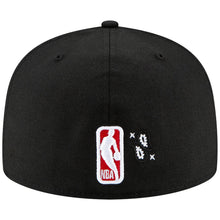 Load image into Gallery viewer, Chicago Bulls New Era NBA 59FIFTY 5950 Fitted Cap Hat Black Crown/Visor Team Color Logo (Paisley)