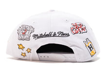 Load image into Gallery viewer, Houston Rockets Mitchell & Ness NBA Hand Drawn Snapback Cap Hat White Crown/Visor Team Color Logo With Multiple Patches