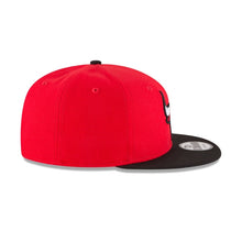 Load image into Gallery viewer, Chicago Bulls New Era NBA 9FIFTY 950 Snapback Cap Hat Red Crown Black Visor Team Color Logo