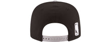 Load image into Gallery viewer, San Antonio Spurs New Era NBA 9FIFTY 950 Original Fit Snapback Cap Hat Black Crown Gray Visor Team Color Logo
