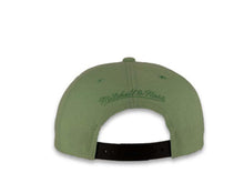 Load image into Gallery viewer, Mitchell & Ness Snapback Charlotte Hornets HWC Pistachio Crown Black Visor Pink UV Easter