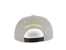 Load image into Gallery viewer, Los Angeles Lakers Mitchell & Ness NBA Snapback Cap Hat Gray Crown Green Visor Green/Black Logo (Volt)