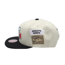 Load image into Gallery viewer, Charlotte Hornets Mitchell & Ness Vintage Jockey Snapback Cap Hat Cream Crown Black Visor Team Color Logo With Side Patch
