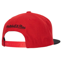 Load image into Gallery viewer, Chicago Bulls Mitchell & Ness NBA Snapback Cap Hat Red Crown Black Visor Team Color Logo