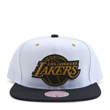 Load image into Gallery viewer, Los Angeles Lakers Mitchell & Ness NBA Snapback Cap Hat White Crown Black Visor Metallic Gold/Black Logo (White Gold Pop)