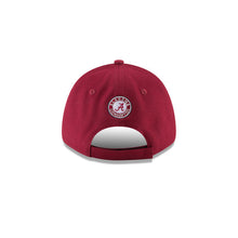 Load image into Gallery viewer, Alabama Crimson Tide New Era NCAA 9FORTY 940 Adjustable Cap Hat Cardinal Crown/Visor White Logo