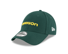 Load image into Gallery viewer, Oregon Ducks New Era NCAA 9FORTY 940 Adjustable Cap Hat Green Crown/Visor Yellow Block Logo