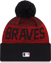 Load image into Gallery viewer, Atlanta Braves New Era MLB 2022 Cuffed Pom Knit Hat Red/Navy Crown/Visor Team Color Logo
