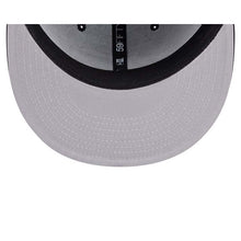 Load image into Gallery viewer, New York Yankees New Era MLB 59FIFTY 5950 Fitted Cap Hat Black Crown/Visor Black/White Logo Gray UV
