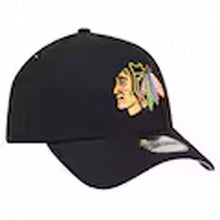 Load image into Gallery viewer, Chicago Blackhawks New Era NHL 9FORTY 940 Adjustable A-Frame Cap Hat Black Crown/Visor Team Color Logo
