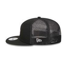Load image into Gallery viewer, Los Angeles Dodgers New Era MLB 9FIFTY 950 Snapback Trucker/Mesh Cap Hat Black Crown/Visor White Logo
