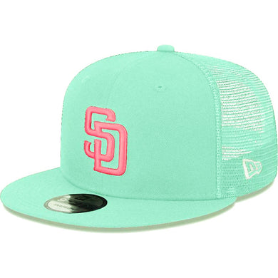 (City Connect) San Diego Padres New Era MLB 9FIFTY 950 Snapback Trucker/Mesh Cap Hat Teal Crown/Visor Magenta Logo