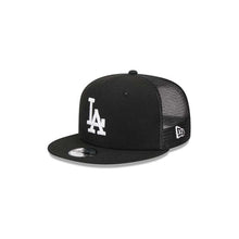 Load image into Gallery viewer, (Youth) Los Angeles Dodgers New Era MLB 9FIFTY 950 Snapback Kid Trucker/Mesh Cap Hat Black Crown/Visor White Logo
