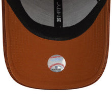 Load image into Gallery viewer, (Corduroy) New York Yankees New Era MLB 39THIRTY 3930 Flexfit Cap Hat Dark Orange Crown/Visor Black Logo
