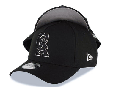 California Angels New Era MLB 9FORTY 940 Adjustable A-Frame Cap Hat Black Crown/Visor Black/White CA Logo Gray UV
