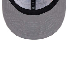 Load image into Gallery viewer, MLB Mixed Teams New Era 9FIFTY 950 Snapback Grape Fruit Cap Hat White Crown/Visor Green/Blue Text Logo (Spring Training Grape Fruit League)
