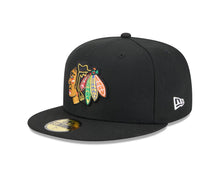 Load image into Gallery viewer, Chicago Blackhawks New Era NHL 59FIFTY 5950 Fitted Cap Hat Black Crown/Visor Team Color Logo
