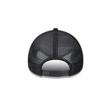 Load image into Gallery viewer, Chicago White Sox New Era MLB 9FORTY 940 Adjustable A-Frame Mes/Trucker Cap Hat Black Crown/Visor White Logo
