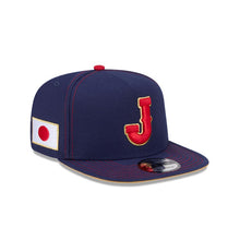 Load image into Gallery viewer, Japan New Era WBC World Baseball Classic 9FIFTY 950 Snapback A-Frame Cap Hat Navy Blue Crown/Visor Red/Metallic Gold Logo Japan Flag Side Patch
