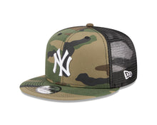 Load image into Gallery viewer, New York Yankees New Era MLB 9FIFTY 950 Snapback Trucker/MeshCap Hat Camo Crown/Visor White Logo
