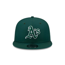 Load image into Gallery viewer, Oakland A's Athletics New Era MLB 9FIFTY 950 Snapback Trucker/Mesh Cap Hat Green Crown/Visor Green/White Logo Green UV (2026 Batting Practice)

