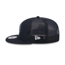 Load image into Gallery viewer, New York Yankees New Era MLB 9FIFTY 950 Snapback Trucker/Mesh Cap Hat Navy Blue Crown/Visor Navy Blue/White Logo Black UV (2026 Batting Practice)
