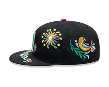 Load image into Gallery viewer, Mexico New Era 59FIFTY 5950 Fitted Cap Hat Black Crown/Visor White/Blue/Green Logo Gray UV (Latin Embroidery)
