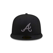 Load image into Gallery viewer, Atlanta Braves New Era MLB 59FIFTY 5950 Fitted Cap Hat Black Crown/Visor Dark Gray Logo Gray UV

