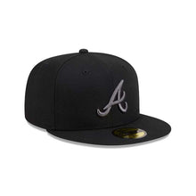 Load image into Gallery viewer, Atlanta Braves New Era MLB 59FIFTY 5950 Fitted Cap Hat Black Crown/Visor Dark Gray Logo Gray UV

