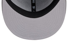 Load image into Gallery viewer, New York Yankees New Era MLB 59FIFTY 5950 Fitted Cap Hat Black Crown/Visor Dark Gray Logo Gray UV
