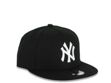Load image into Gallery viewer, (Youth) New York Yankees New Era MLB 9FIFTY 950 Snapback Cap Hat Black Crown/Visor White Logo Black UV
