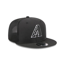 Load image into Gallery viewer, Arizona Diamondbacks New Era MLB 9FIFTY 950 Snapback Trucker/Mesh Cap Hat Black Crown/Visor Black/White Logo Black UV (2026 Batting Practice)
