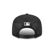 Load image into Gallery viewer, Arizona Diamondbacks New Era MLB 9FIFTY 950 Snapback Trucker/Mesh Cap Hat Black Crown/Visor Black/White Logo Black UV (2026 Batting Practice)
