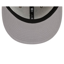 Load image into Gallery viewer, Chicago White Sox New Era MLB 59FIFTY 5950 Fitted Cap Hat Real Tree Edge Camo Crown/Visor White Logo Gray UV
