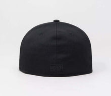 Load image into Gallery viewer, Baltimore Orioles New Era MLB 59FIFTY 5950 Fitted Cap Hat Black Crown/Visor Black Logo
