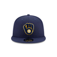 Load image into Gallery viewer, Milwaukee Brewers New Era MLB 9FIFTY 950 Snapback Cap Hat Navy Blue Crown/Visor Team Color Logo
