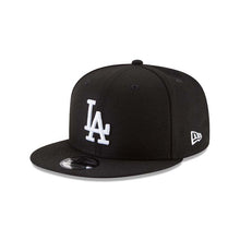 Load image into Gallery viewer, Los Angeles Dodgers New Era MLB 9FIFTY 950 Snapback Cap Hat Black Crown/Visor White Logo Shohei Ohtani 17 Side Patch
